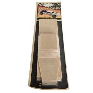 Pinecar Vintage Pinewood Derby Truckster 4x4 Pre Cut Wood Car Kit 1997 Cub Scout